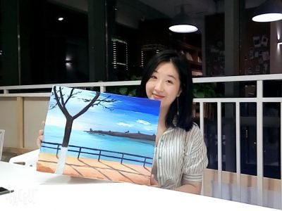 美好教師：只負(fù)責(zé)，一味地生長 ——英語教師張竣雯速寫